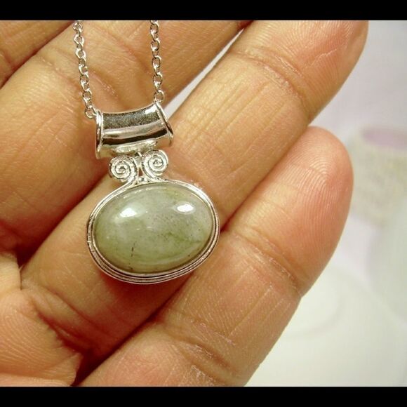 Labradorite Sterling Silver Pendant Necklace Chain - Picture 5 of 8
